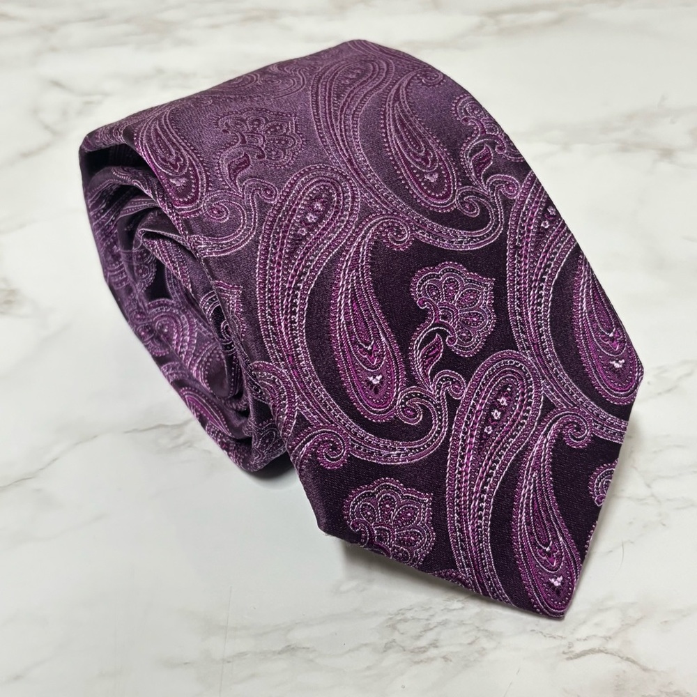 Sarar Purple Paisley Tie